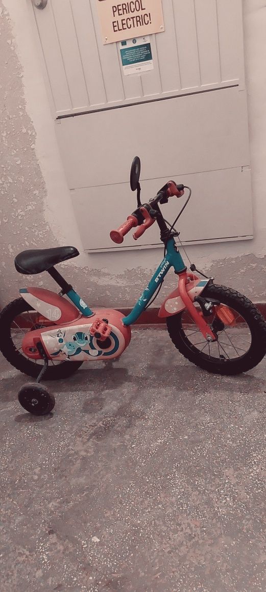 Bicicleta copii cu roti pe 14'