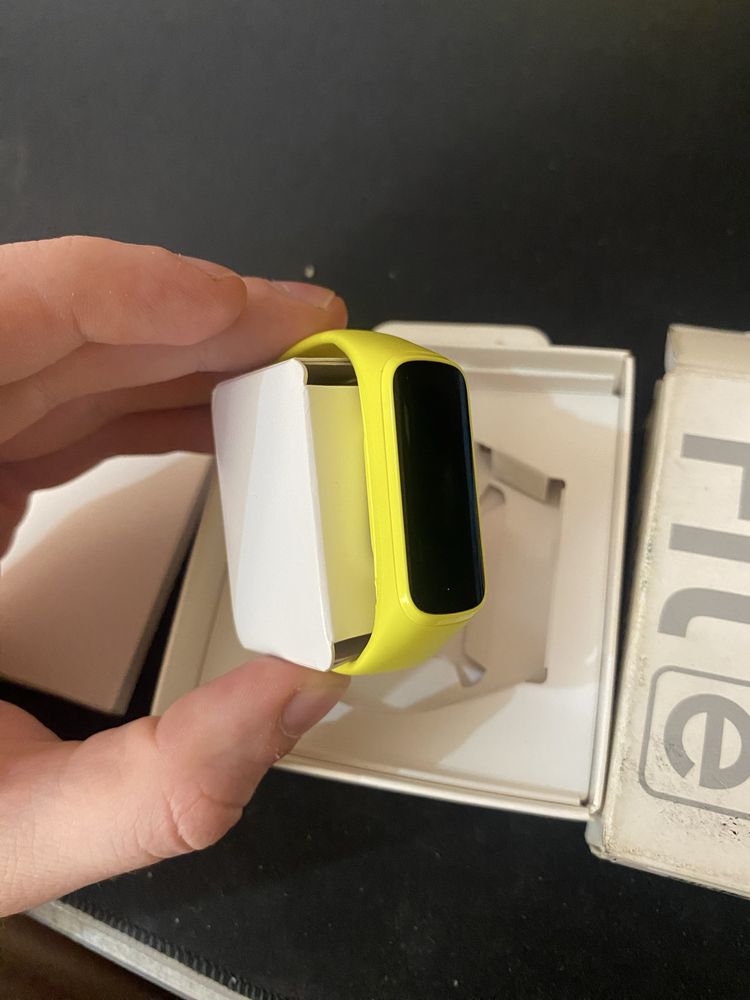 Samsung galaxy fit e