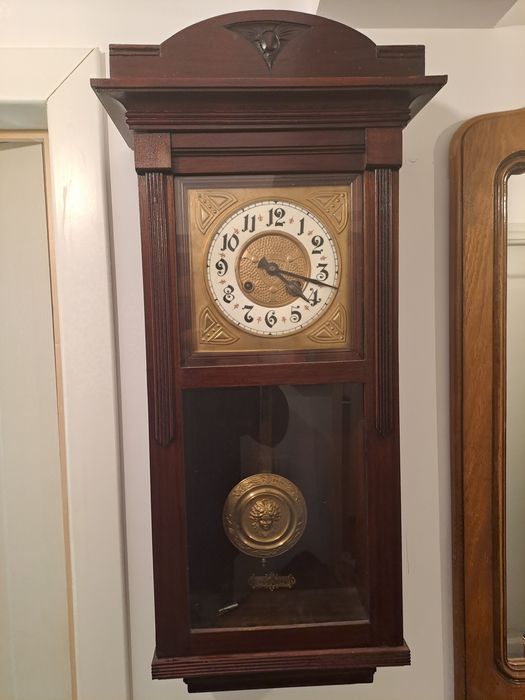 Pendula de perete  Gustav Becker