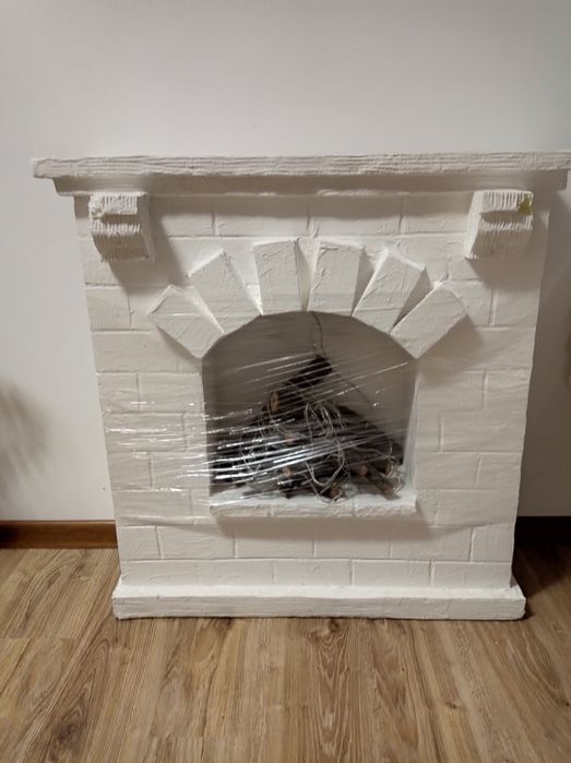 Каминь в хорошем состоянии