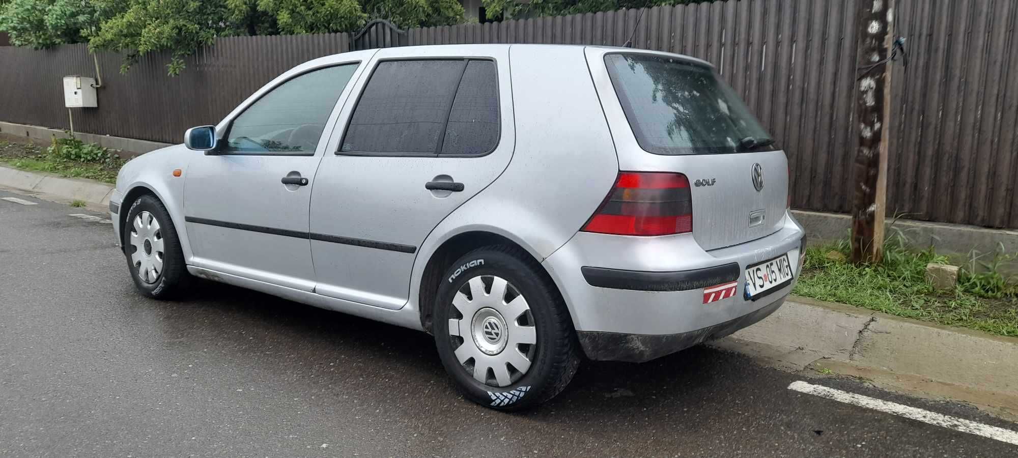 Vand golf 4 1.4 benzina an 2003