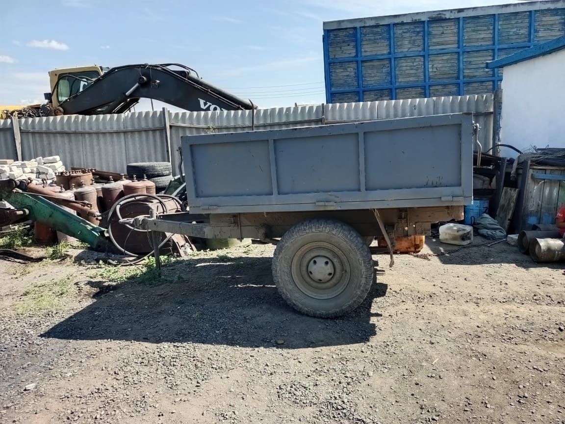 Продам прицеп                .