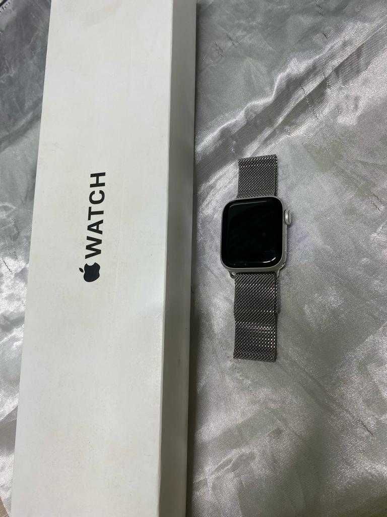 Apple Watch Series SE 40mm (0711 г.Уральск) ЛОТ: 334471