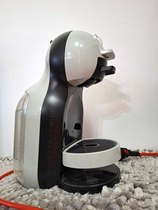 Krups Mini Me cu capsule 15 bar 1500 W functie Eco, gri