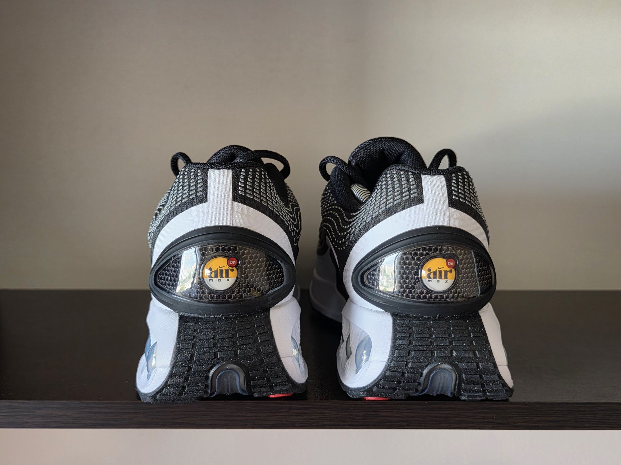 NIKE AIR MAX DN Налични 44.5номер 28.5см/ 45номер 29см Стелка