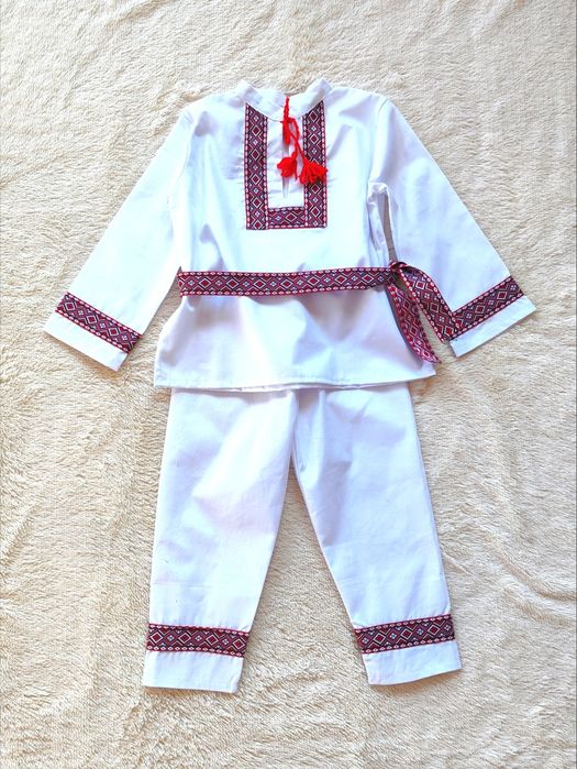 Costum popular băieți