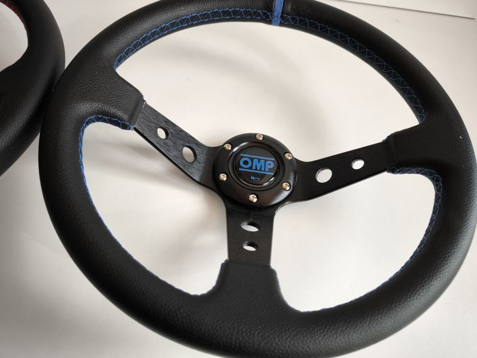 Волан спортен дълбок изнесен център кожен ОМП OMP изнесен център дрифт