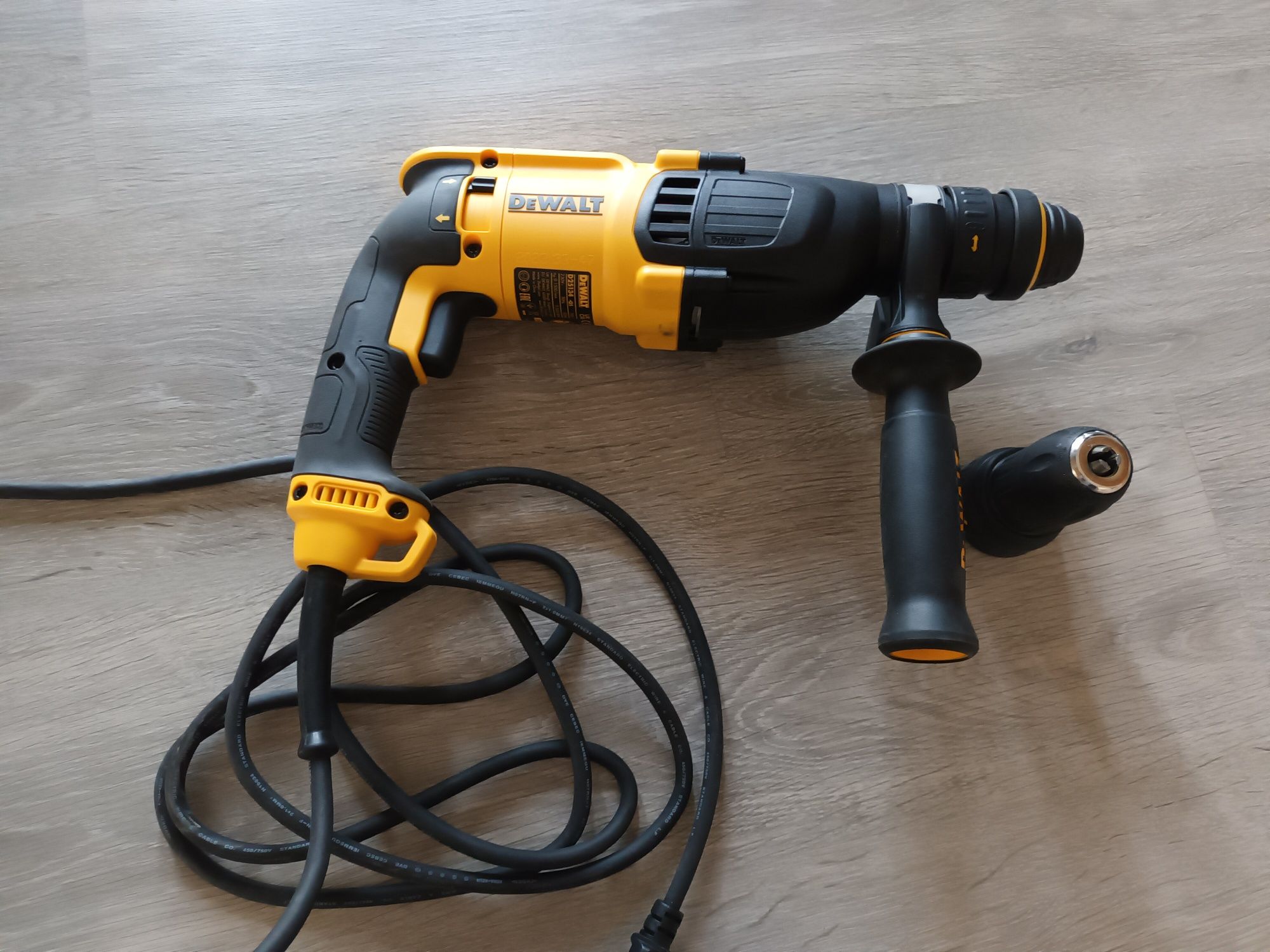 Rotopercutor Dewalt  nou