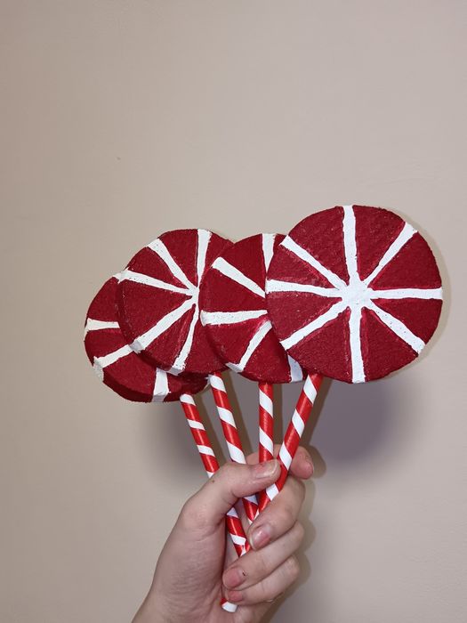 Acadele pentru decorul de Crăciun