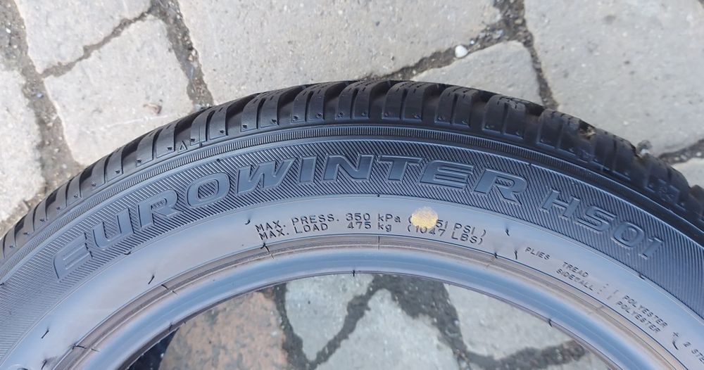 Set 4buc 185/55 R15 82H Falken Eurowinter HS01 M+S iarnă