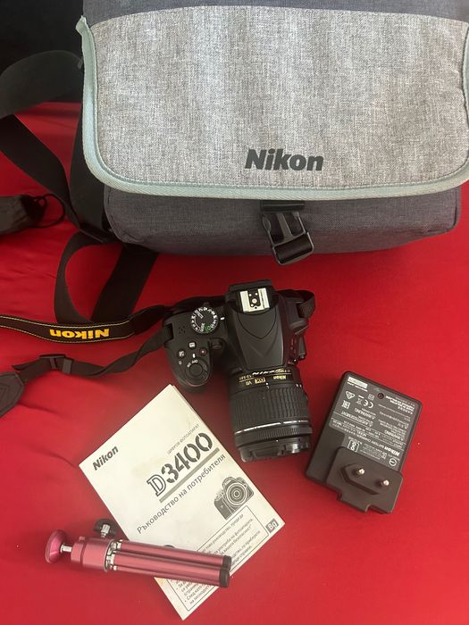 Професионален фотоапарат на Никон