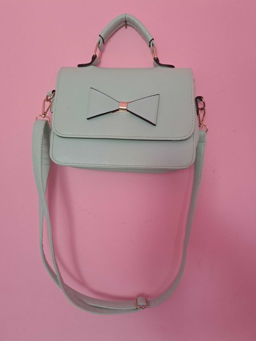 Posete Genti                                                      .