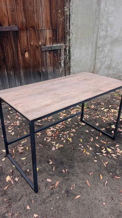 Компьютерный стол лофт