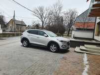 Hyundai Tucson 2016 2.0 CRDI 4WD 6 AT Premium +