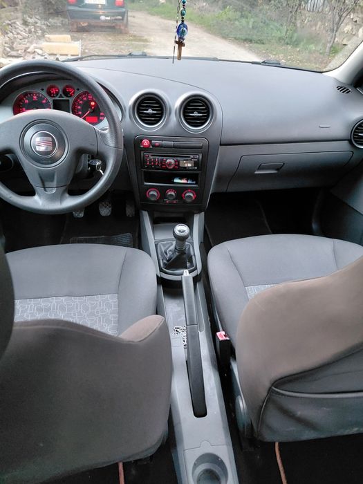 Vând/Schimb seat ibiza an 2007/2008, 1.4 diesel, 150000 km