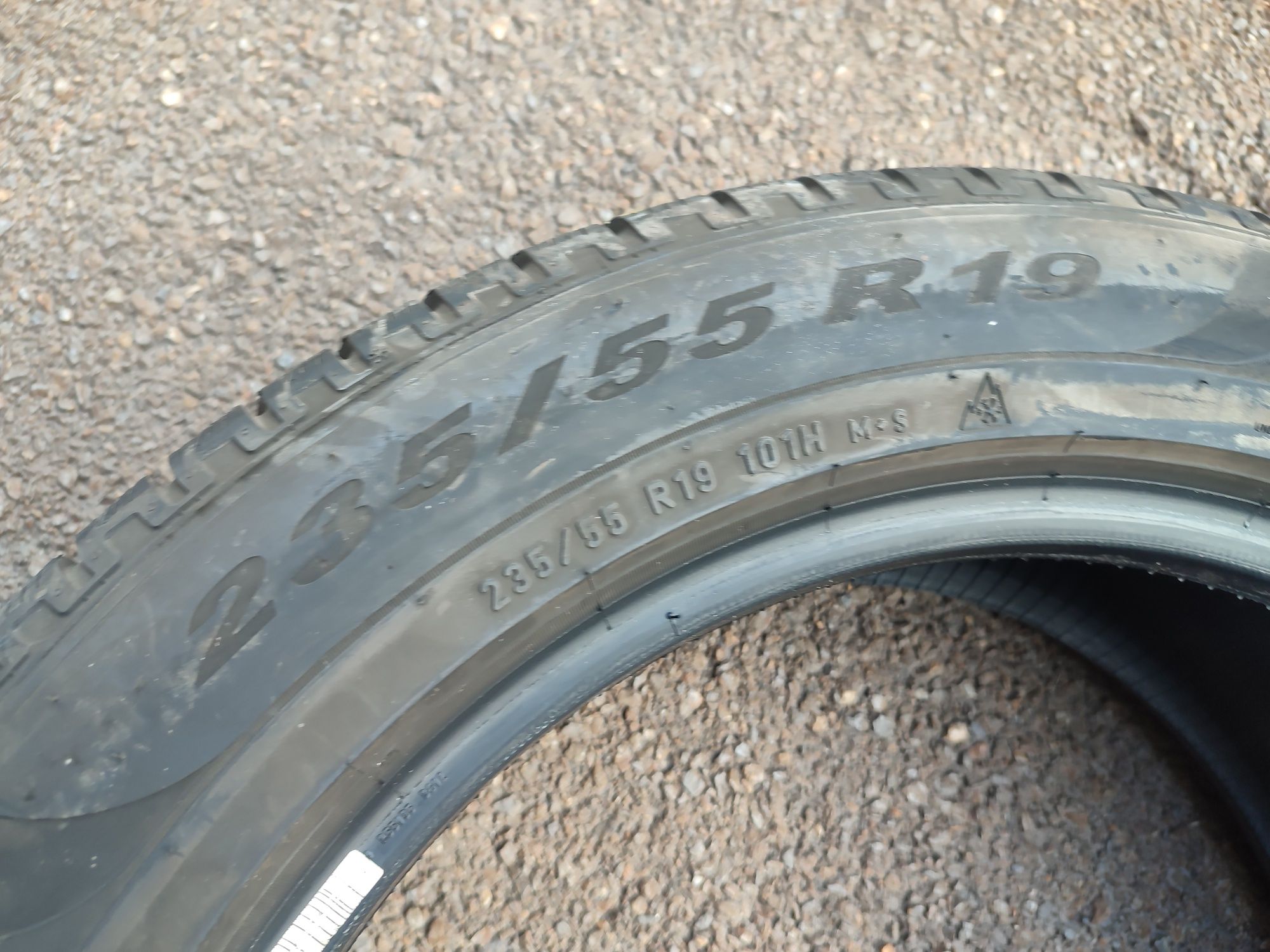 235/55/19" 2бр Pirelli scorpion winter ,dot2519,7mm