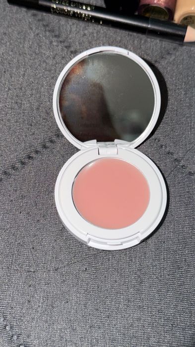 Лот с продукти на ESTEE LAUDER