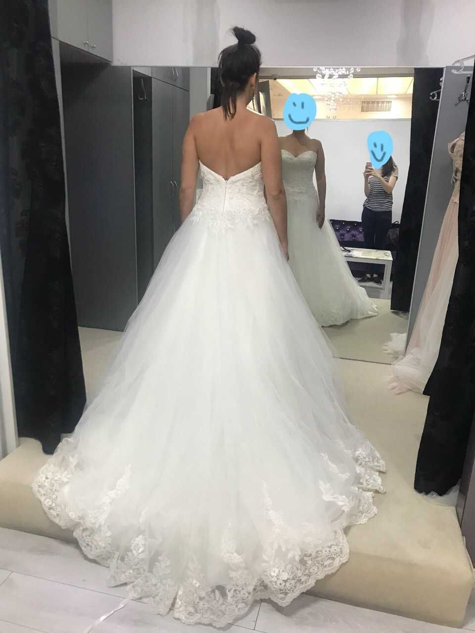 Сватбена рокля Pronovias Barcelona