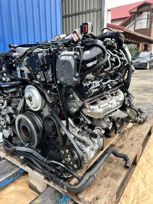 Capac culbutori dreapta Audi A6 4K C8 3.0 Tdi