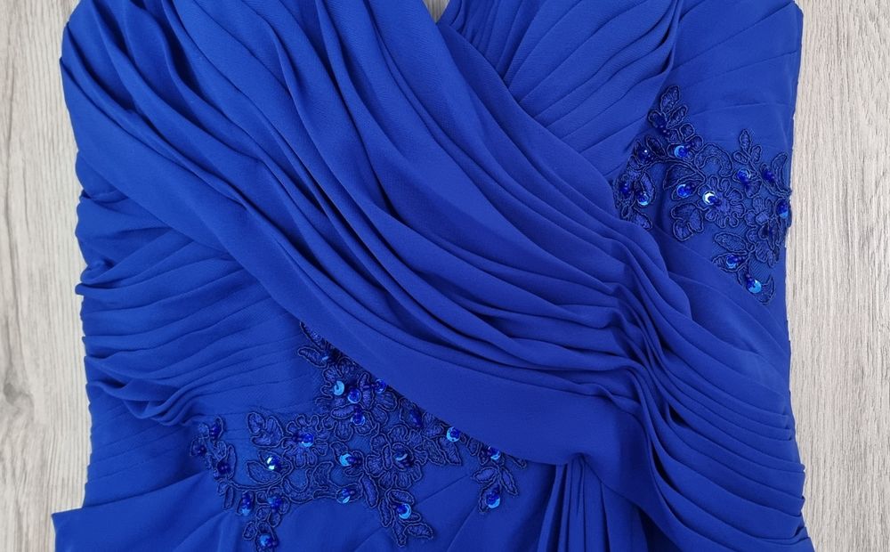 Официална дълга рокля в син цвят