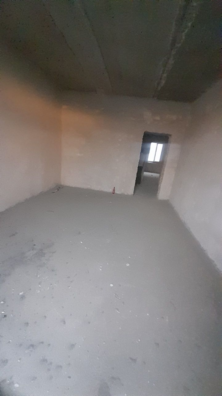 2 xonalik 80m² dan iborat kvartira arzon narxdasotiladi