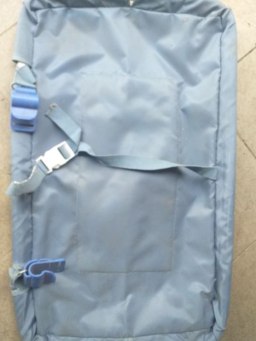 Carucior , suport patut pentru  infasat bebe