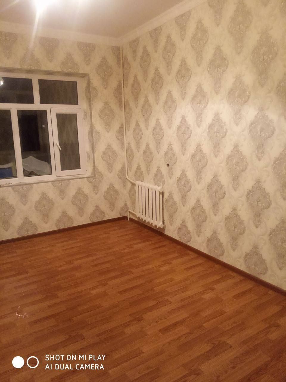 Tansiqboyev Fargona makroni yonida 3 xona 2x6 balkon tayyor uy