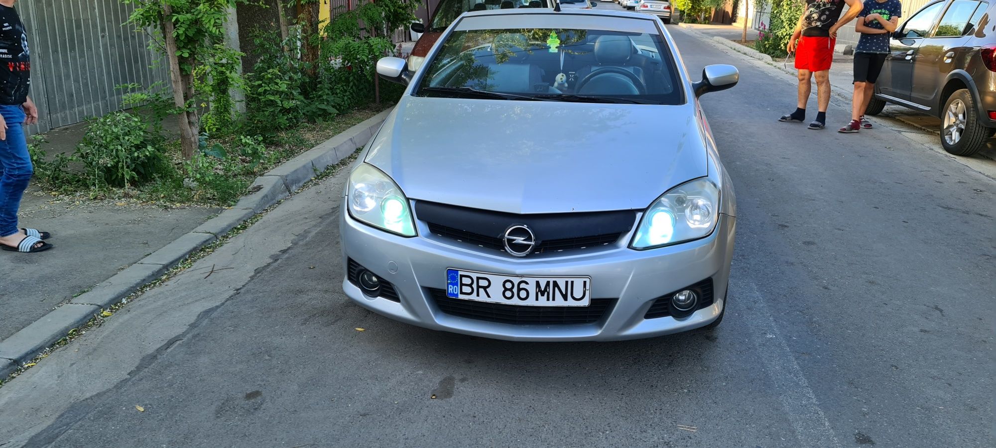 Vand opel tigra b