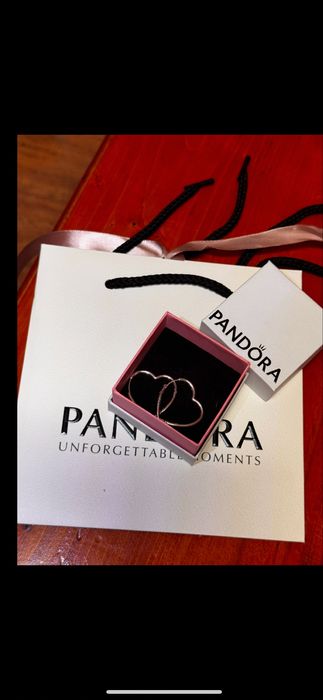 Пандора обеци Pandora