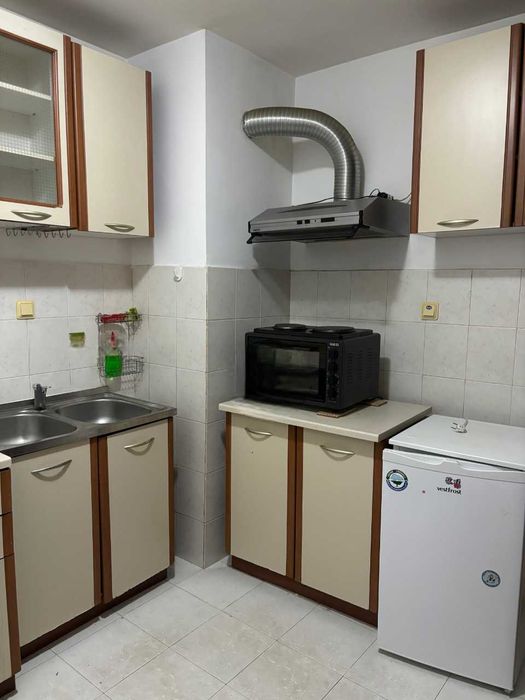 Дава се под наем Тристаен апартамент в София, Лагера - 90 кв.м за 510 € - Снимка #3