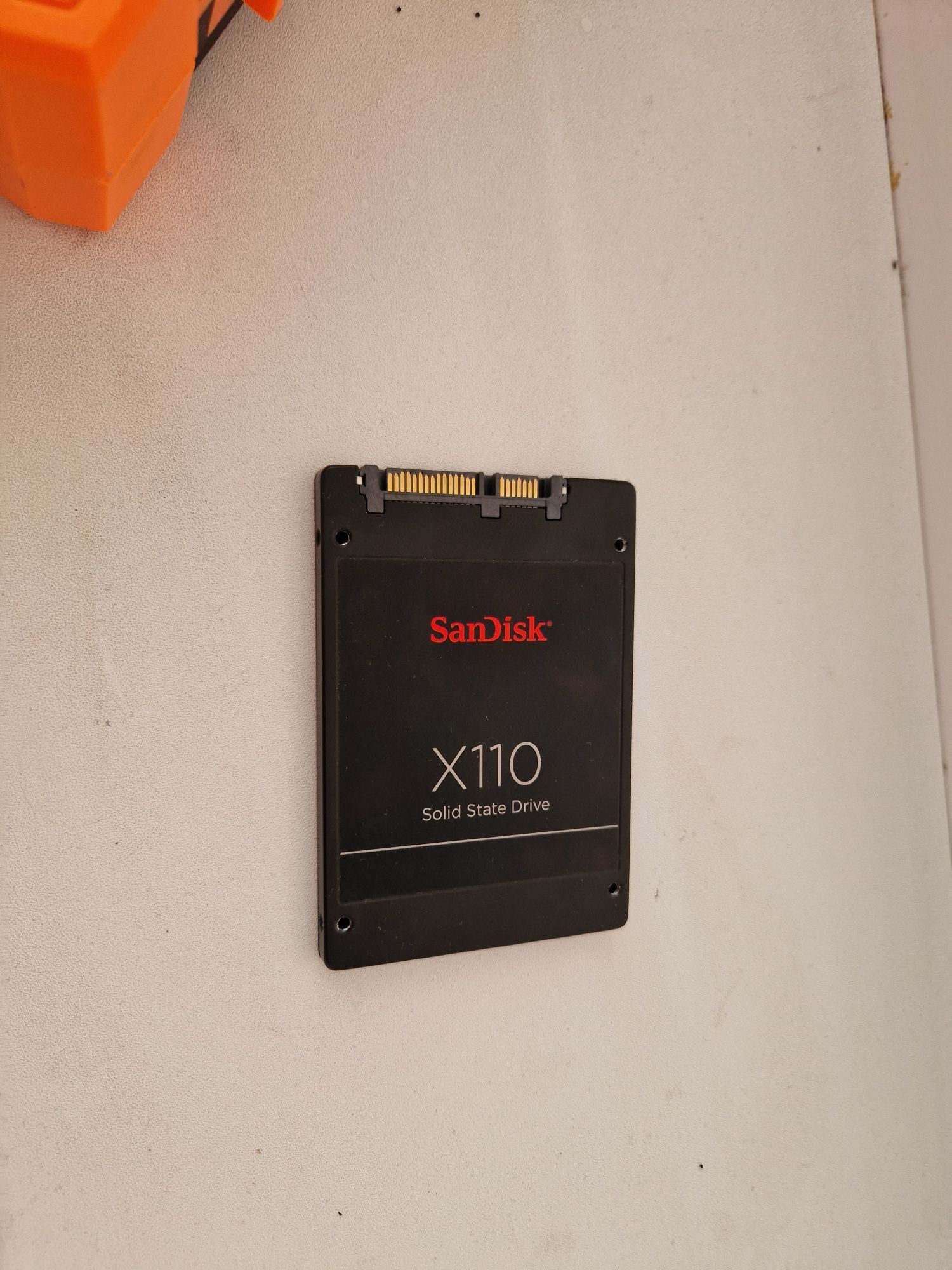 SSD de 128G , fara informații