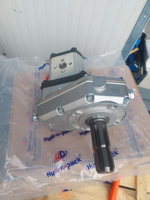 Multiplicator de turatie pentru spargator lemne