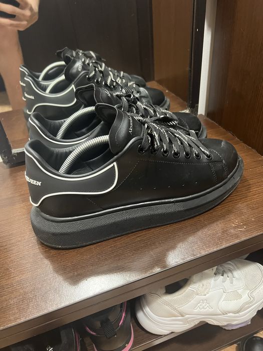 Adidasi mqueen negri