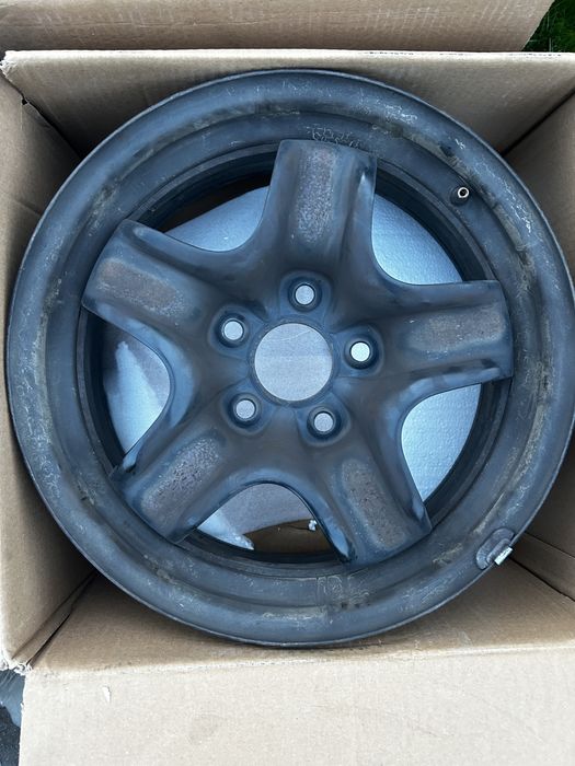 Vand set 4 jante 16” cu capace originale Renault Megane 4