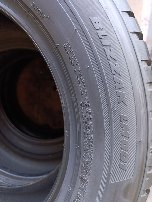 Anvelope de iarnă noi 225 60 17 Bridgestone dot 2021