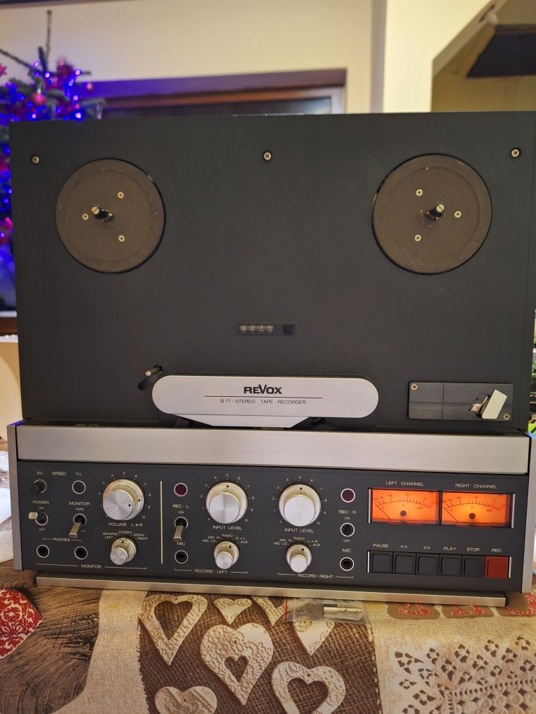 Magnetofon Revox B77 two track.