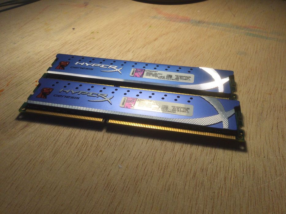 Set Memorii RAM Kingston HyperX DDR3 Dual Channel 4Gb x 2