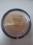 Компактен фон дьо тен Miracle touch- Max factor
