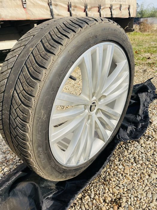 Jante aliaj skoda superb 19' cauciucuri Michelin 225 45 R19