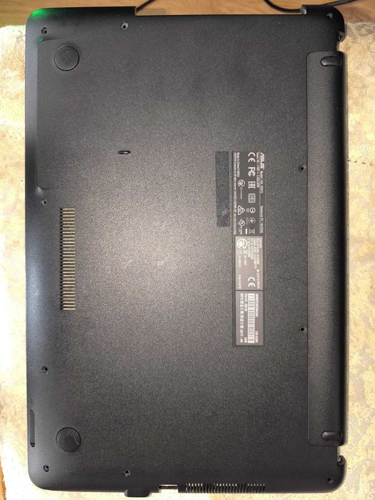 Capac inferior pentru laptop Asus X541U