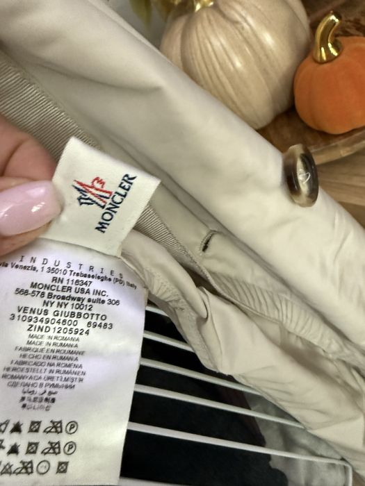 Moncler оригинален тренчкот м с s m