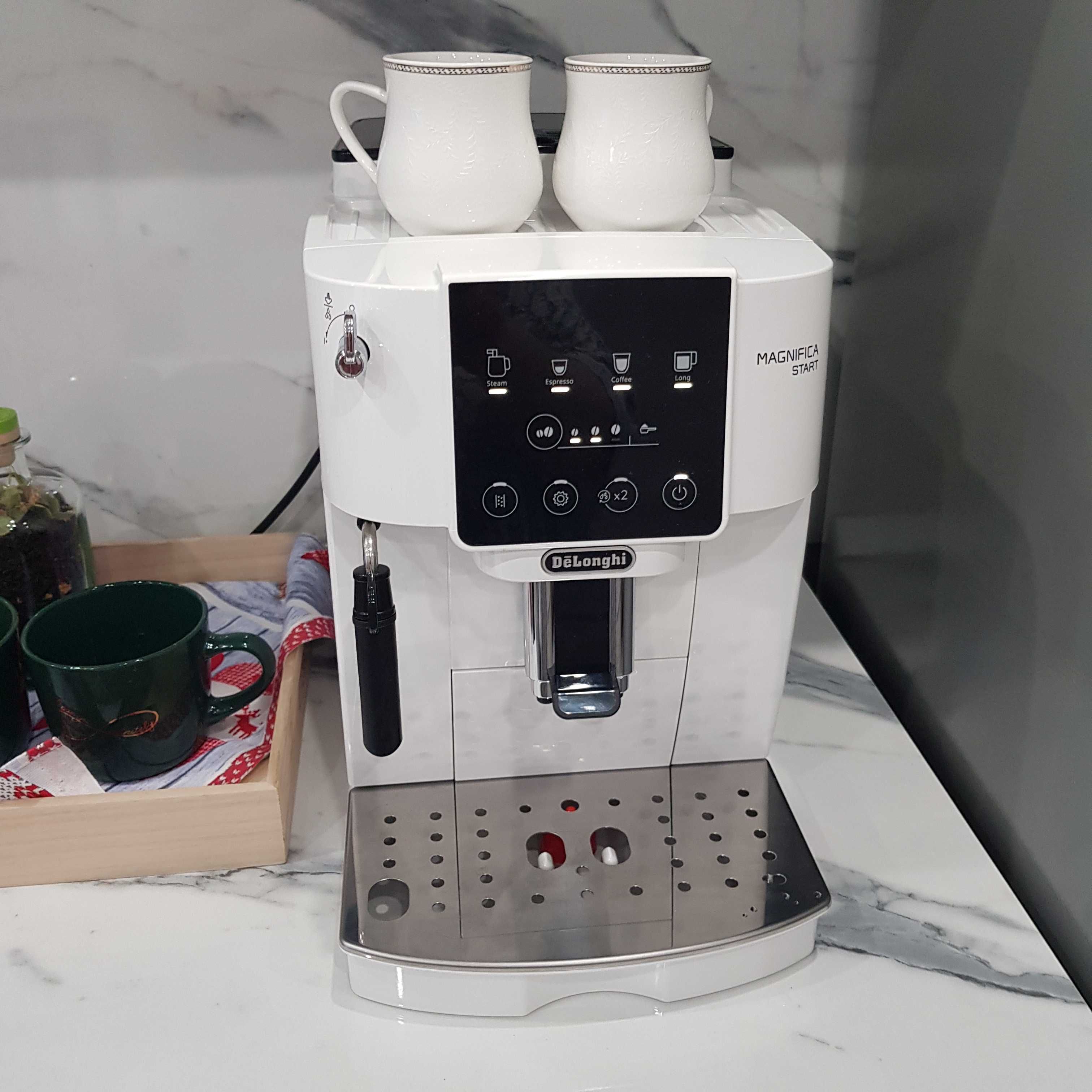 DeLonghi кофемашина Magnifica Start ECAM220.20.W