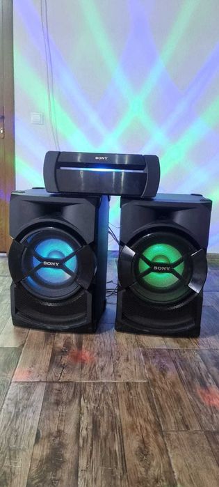 Sistem audio Sony, statie  + boxe