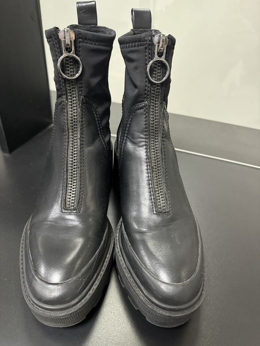 Ботинки женские  Zara