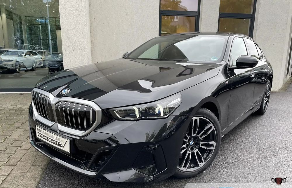 BMW Seria 5 BMW 520i M Sport Ventilație H&K Pano 360 Memorie Cârlig / Fin Leasing