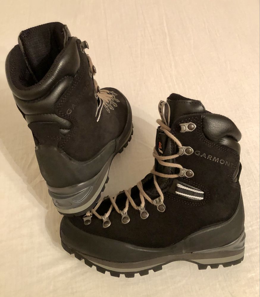 GARMONT номер 35 2/3 и La Sportiva 36 туристически обувки, маратонки