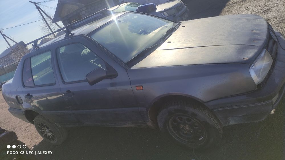 Фолкс ванен венто1994г на ходу масло не ест