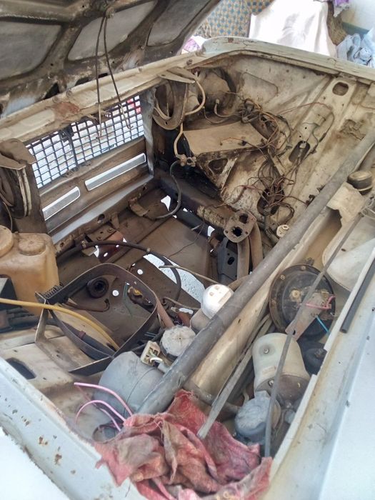 Jiguli 2106 sotiladi