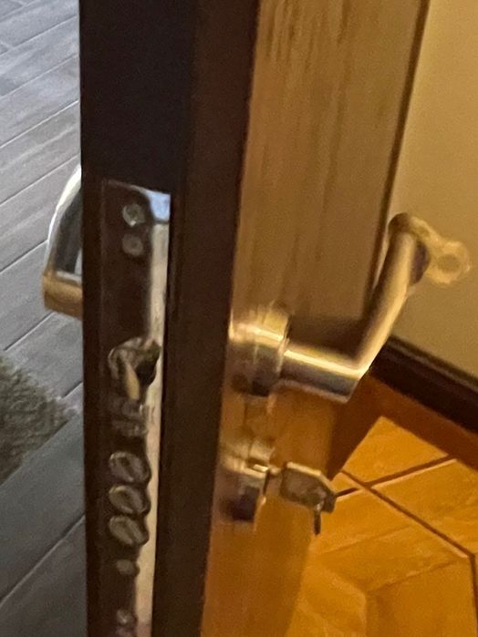 Входни врати блиндирани