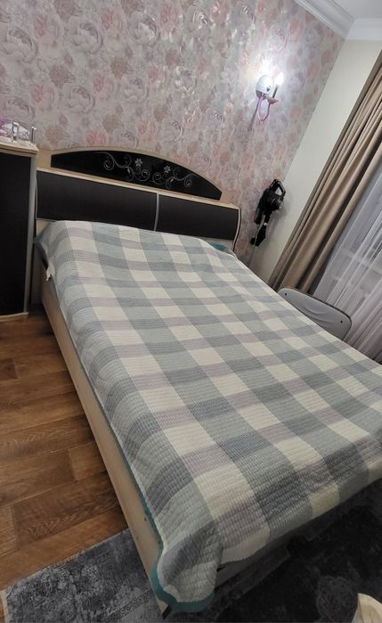 Срочно!!! Продам двухспальную кровать+комод